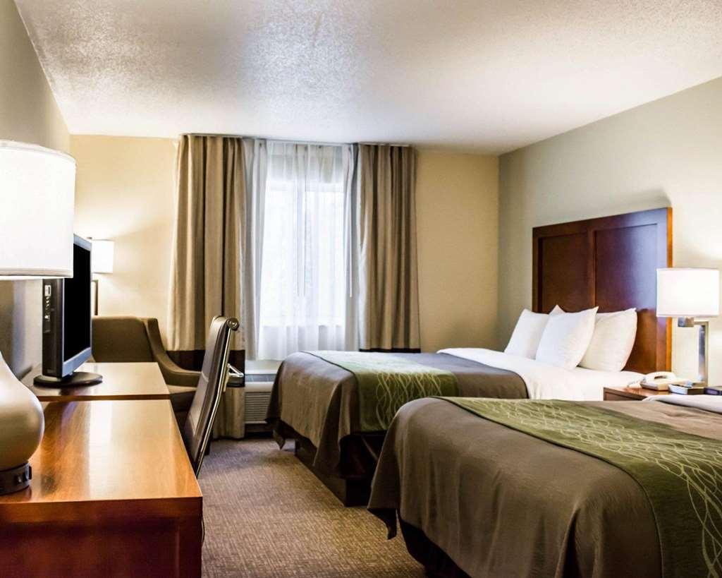 Comfort Inn Fort Myers Northeast Стая снимка