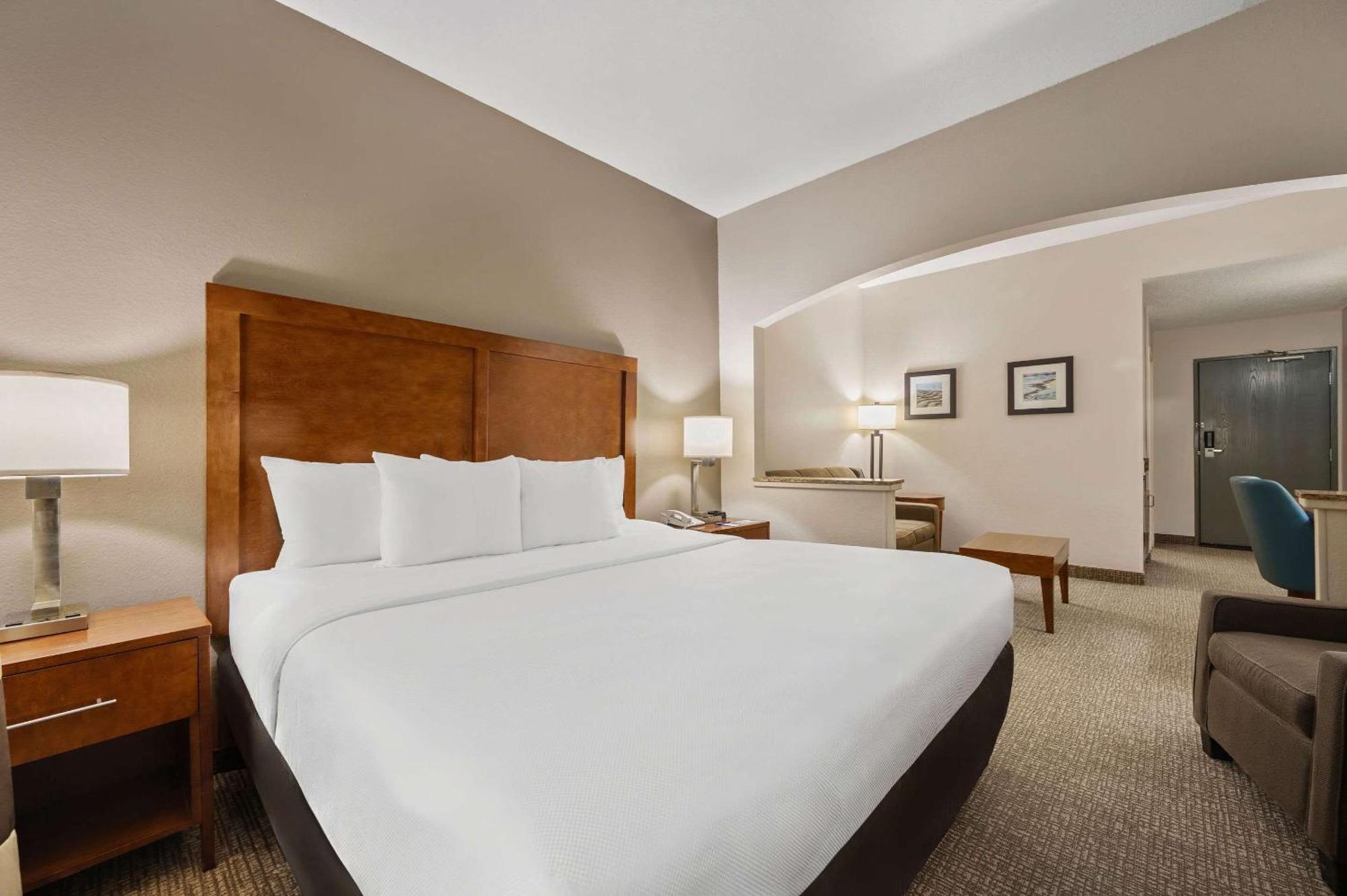 Comfort Inn Fort Myers Northeast Екстериор снимка