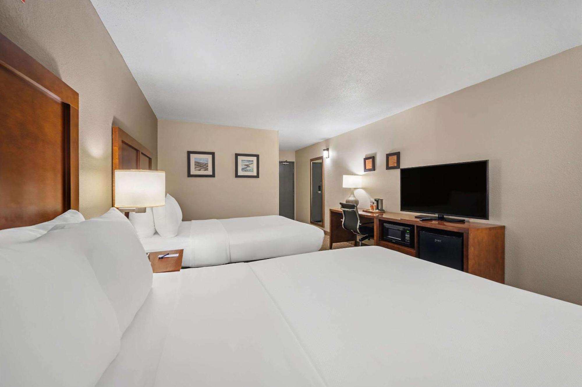 Comfort Inn Fort Myers Northeast Екстериор снимка