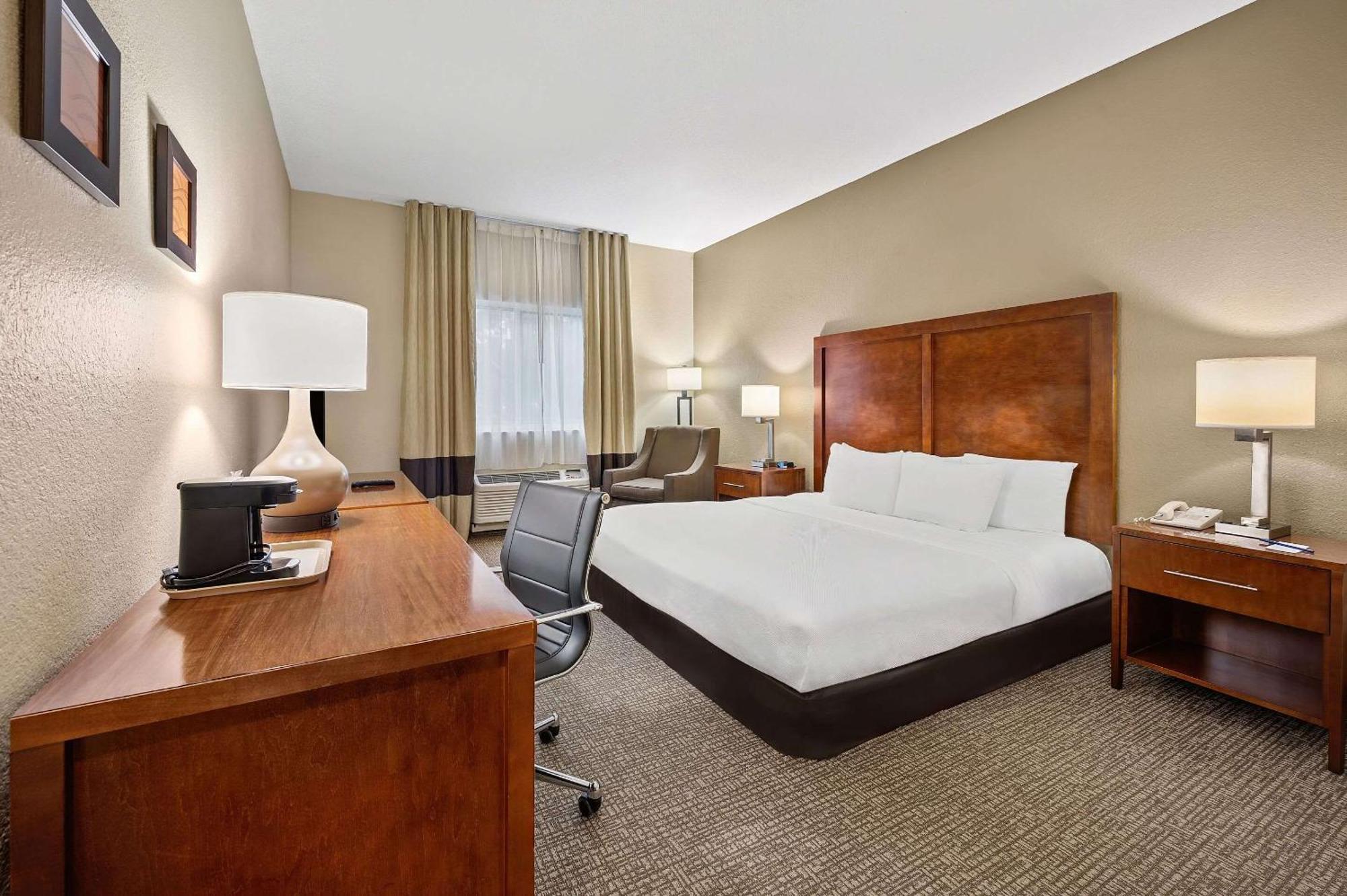 Comfort Inn Fort Myers Northeast Екстериор снимка